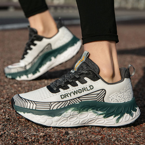 2026 Baskets décontractées à lacets, confortables, pour hommes et femmes, de créateur original, haute qualité, avec logo de marque, tendance populaire, vente en gros - Product Image 3