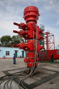 Forja BOP doble <span class=keywords><strong>de</strong></span> 11 "-5000psi con función <span class=keywords><strong>de</strong></span> corte tipo <span class=keywords><strong>Cameron</strong></span> - Product Image 2