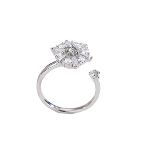 Snowflake Ring Women's Open Six Pointed Star Rotating Diamond Jewelry Gift - Product Image 4