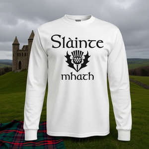 Camiseta de manga larga Slainte Mhath Scottish Thistle para el día de San Andrés en Escocia - Product Image 3