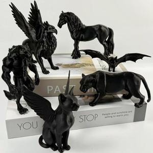 Grande Vente : Service d'impression 3D multi-matériaux pour le moulage de modèles de personnages gothiques rétro noirs, jouets créatifs et animaux tendance - Product Image 2