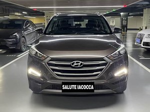 2015 China Precio Bajo para <span class=keywords><strong>Tucson</strong></span> Turbo SUV de 5 Asientos, Coches Usados con Volante a la Izquierda, Gasolina, con Personalización Interior - Product Image 2