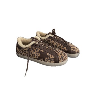 Scarpe Invernali da Donna in Camoscio Texturizzato con Fodera in Shearling, Decorazione a Stella, Stile Retrò, Calde e Comode - Product Image 5