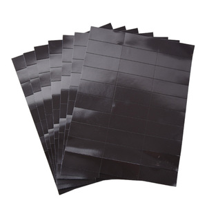 Aimants <span class=keywords><strong>photo</strong></span> carrés autocollants de petite taille, résistants aux hautes températures, sur mesure, <span class=keywords><strong>aimant</strong></span> en caoutchouc flexible <span class=keywords><strong>pour</strong></span> réfrigérateur - Product Image 1