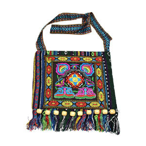 Vente directe d'usine Yunnan Style ethnique sac à bandoulière broderie gland à la mode fermeture à glissière Source pour le commerce transfrontalier - Product Image 5