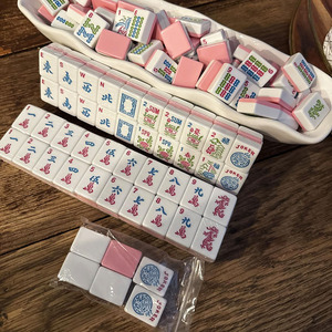 Juego de Mahjong Americano Personalizable de 160 Piezas de Acrílico, de Lujo, para Interiores, con Tallado de una Sola Capa, Ecológico y Duradero - Product Image 3