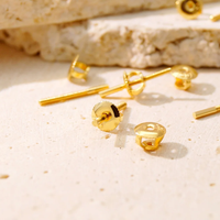 Accessoires de bijouterie fine : Pièce de fixation pour boucles d'oreilles à visser en or massif 18 carats (écrou et tige)