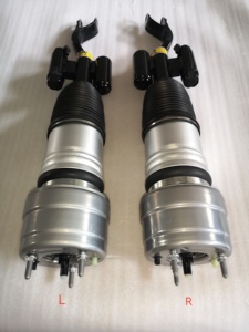 โช้คอัพถุงลมแบบใหม่สำหรับ W253 4MATIC AMG ระบบกันสะเทือนแบบนิวเมติก 2533207200 2533206601 - Product Image 4