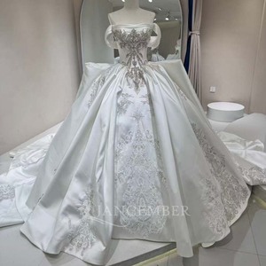 Dw0211 Vestido de Novia de Lujo Hecho a Medida, Estilo Princesa, en Satén, con Bordado de Cristales, Hombros Descubiertos y Cola Catedral, Jancember - Product Image 2