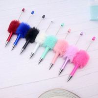 Stylos en peluche perlés écologiques en gros en stock, créatifs - Bordure colorée, faits à la main, fournitures promotionnelles pour fêtes