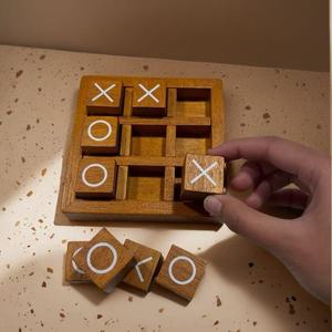 Gioco Portatile in Legno Tic Tac Toe XO, Resistente e Leggero, per Bambini e Adulti in Movimento, Divertimento e Convivialità - Product Image 2