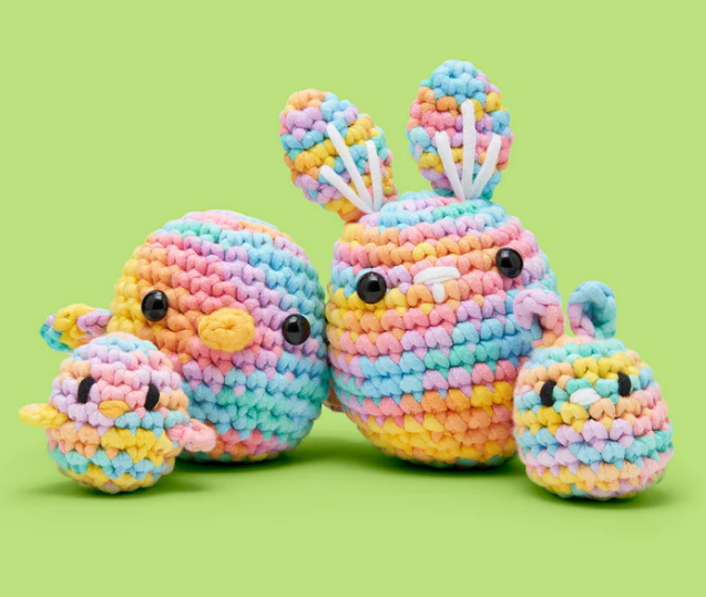 Cuatro pequeños de colores