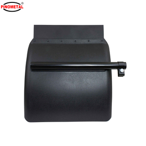 Venta caliente 24 "x 24" 2Pk Black Poly Quarter Fender para Semi Truck Set Kit de montaje incluido - Product Image 4