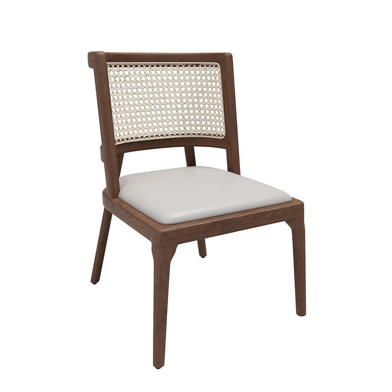 เก้าอี้ไม้เนื้อแข็ง