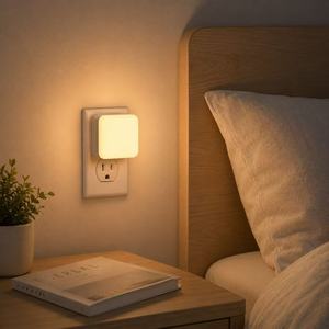 Factory Direct Dusk-to-Dawn LED Night <b>Light</b>, Square <b>Plug</b>-<b>in</b> <b>Light</b> <b>Sensor</b> Lamp, Low Energy Indoor Lighting - Product Image 6