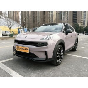 <span class=keywords><strong>Voiture</strong></span> d'occasion 2023 Lynk & Co 06 Remix 1.5T Shero Essence SUV Automatique Caméra 360° Toit ouvrant panoramique Extérieur ROSE - Product Image 1