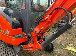 รถขุดตีนตะขาบมือสอง U35 Mini Crawler Excavator ประสิทธิภาพสูง 3500 กก. 600 ชั่วโมง - Product Image 6