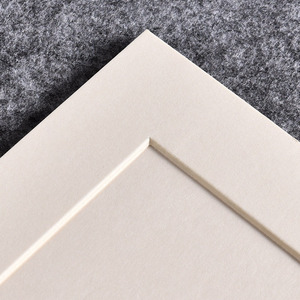 Cadres <span class=keywords><strong>photo</strong></span> pour enfants <span class=keywords><strong>pas</strong></span> chers A3/A4 en carton blanc et coloré, réglables pour montage mural et <span class=keywords><strong>sur</strong></span> table - Product Image 1
