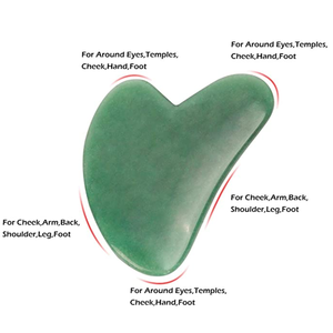 Strumento Gua Sha <span class=keywords><strong>in</strong></span> Vera Giada Naturale con Logo Personalizzato, <span class=keywords><strong>Massaggiatore</strong></span> Facciale per Modellare il Contorno della Mascella e Ridurre il Gonfiore - Product Image 3