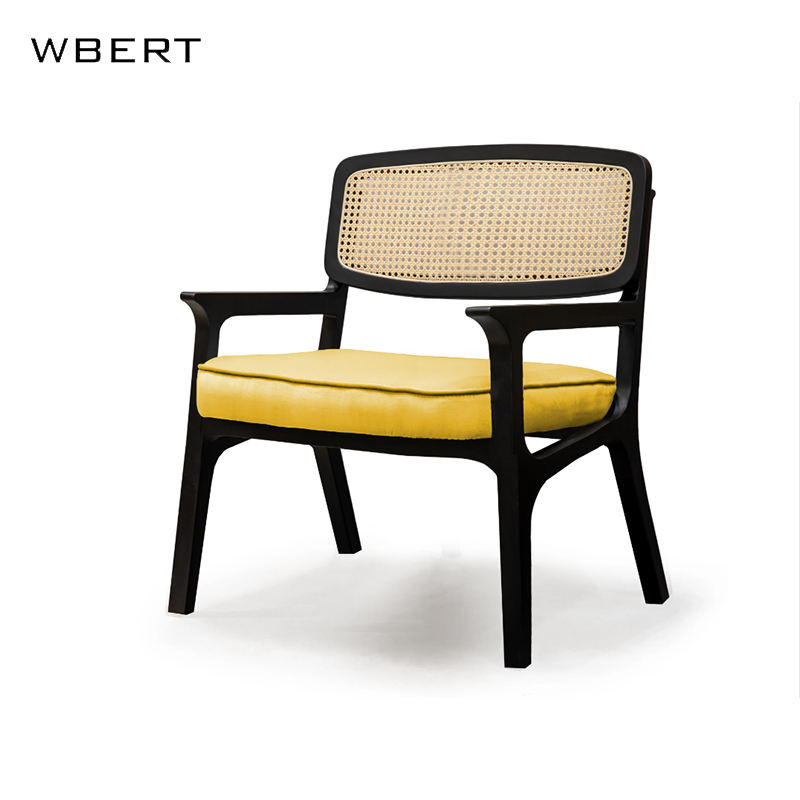 สีเหลือง