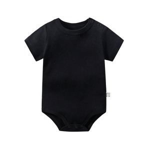 Tutina Personalizzata per Neonato in Tessuto a Maglia 100% Cotone, Body Estivo Traspirante, Design Semplice per Bambino e Bambina - Product Image 4