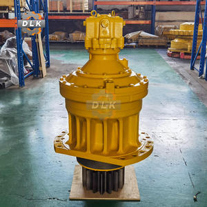 706-7K-01120 7067K01120 pour pièces d'excavatrice PC2000-8 : Moteur hydraulique d'orientation, Pompe à <span class=keywords><strong>engrenages</strong></span>, Réducteur <span class=keywords><strong>de</strong></span> boîte <span class=keywords><strong>de</strong></span> vitesses d'orientation - Product Image 3