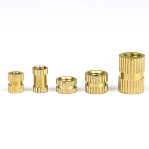 Lot de 10 inserts filetés moletés en laiton M3-M10, écrous en laiton moulés par injection pour diverses tailles - Product Image 3
