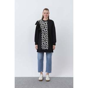 [Marca] Túnica de Punto para Mujer, Manga Larga, Diseño Asimétrico, Uso Diario Informal, Color Beige Arena 10628TNK - Product Image 3