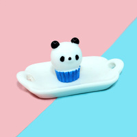 Yiwu Wintop Accessoires De Mode En Gros Sur Mesure 3d Animal Artificiel Cupcake Flatback Résine Charmes