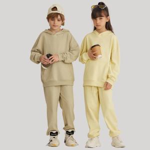 Sweat à capuche en coton éponge avec logo personnalisé Vêtements de sport pour enfants Sweat à capuche pour enfants Sweat à capuche confortable et décontracté pour garçons et filles - Product Image 1