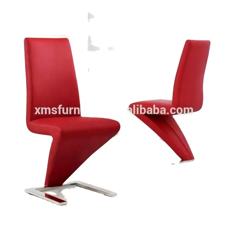 Stilvoller Stuhl in Z-Form mit verchromtem Bein und PU-Bezügen