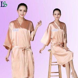 Albornoz de Lujo de Alta Calidad para Peluquería, Albornoz de Spa con Logotipo Personalizado para Mujer, Albornoces de Belleza, Kimono para Clientes de Salón - Product Image 1