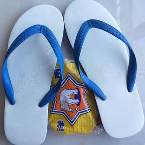 Summer New Rubber Plastic Flip-Flop <strong>Slippers</strong> for <strong>Men</strong> Custom Logo Beach Anti-Slip Breathable Light Height Increasing Barefoot - Product Image 2