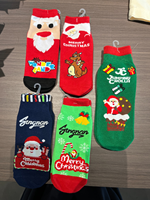 Chaussettes de sport antidérapantes en polyester/coton tricoté, personnalisées, respirantes, mignonnes, colorées, à motif papillon, pour enfants, numériques, pour trampoline