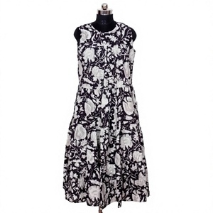 Robe 100% coton à motifs floraux uniques, sans manches, pour femmes, idéale pour les cocktails, grandes tailles. - Product Image 1