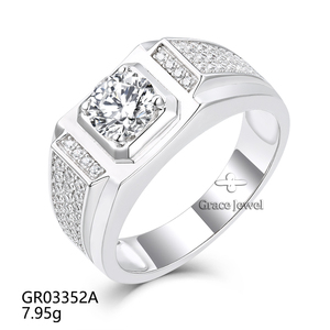 グレースジュエル カスタマイズ可能な925シルバー メンズ結婚指輪 6.5mm 1カラット モアサナイトメインストーン付き - Product Image 2