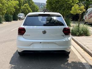 <span class=keywords><strong>Volkswagen</strong></span> <span class=keywords><strong>Polo</strong></span> 2019 1.5L L4 Essence Berline 5 places Économe en carburant Voiture d'occasion - Product Image 6