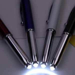 3-in-1 LED ánh sáng điện dung Bút kim loại ánh sáng trắng cho màn hình cảm ứng - Product Image 3