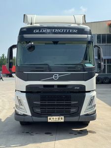 Camión Tractor FM 4X2 de 440HP, Seminuevo, Cabeza Tractora de Servicio Pesado, Euro 5 Diésel, en Venta - Product Image 2
