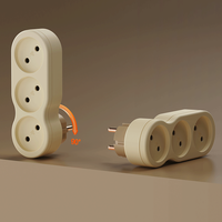 Adaptateur de prise de courant russe 3 prises 10A Convertisseur de puissance 90 °   Prise rotative non-terrestre économique et peu encombrante IP20