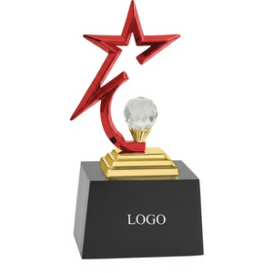 Trofeo de Bola de Cristal Estrella Roja con Bases Doradas y Negras, Técnica de Fundición, Premio Deportivo Ecológico, Modelo 796, 9 Pulgadas - Product Image 1