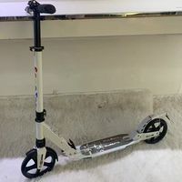 Nouvelle trottinette électrique pliable légère pour enfants, mini trottinette d'extérieur en alliage d'aluminium