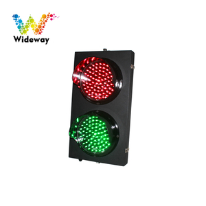 Luz de señal de tráfico LED impermeable con carcasa de hierro negro de Metal nuevo de 200mm de diámetro con certificación CE a la venta - Product Image 1