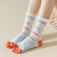 Chaussettes de compression mi-mollet pour femme, en nylon, à cinq orteils séparés, anti-frottement, respirantes, absorbant la transpiration et désodorisantes, pour la corde à sauter