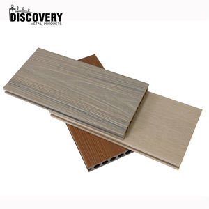 Planches de <span class=keywords><strong>terrasse</strong></span> <span class=keywords><strong>en</strong></span> WPC composite creux, panneau décoratif <span class=keywords><strong>en</strong></span> WPC <span class=keywords><strong>pour</strong></span> extérieur/piscine/jardin/balcon/<span class=keywords><strong>terrasse</strong></span>, sol extérieur à emboîtement - Product Image 2