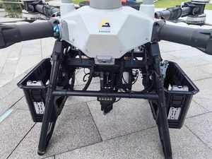 โดรนส่งของเชิงพาณิชย์ Flycart 100 รับน้ำหนักได้ 80 กก. ระยะส่งสัญญาณ 2 กม. พร้อมรีโมทคอนโทรลระดับผู้เชี่ยวชาญ ระบบความปลอดภัยอัจฉริยะ - Product Image 3