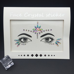 Adesivi in Cristallo Personalizzati per Viso e Corpo, Ideali per Festival Musicali e Feste di Carnevale, Colore Bianco - Product Image 2