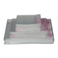 Sacs en plastique transparents à fermeture éclair autocollants avec impression personnalisée pour l'emballage des vêtements