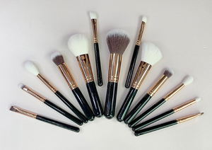 Miu पेशेवर यात्रा मिनी 13-टुकड़ा प्राकृतिक बाल मेकअप ब्रश सेट. मोटी एल्यूमीनियम फरनियम और पंखे ब्रश के साथ चेहरे ब्रश - Product Image 4