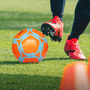 Balón <span class=keywords><strong>de</strong></span> fútbol <span class=keywords><strong>de</strong></span> tamaño Premium 5, máquina cosida <span class=keywords><strong>de</strong></span> PVC, Partido <span class=keywords><strong>de</strong></span> entrenamiento al aire libre, venta al por mayor, tamaños múltiples personalizados, adultos y jóvenes - Product Image 3